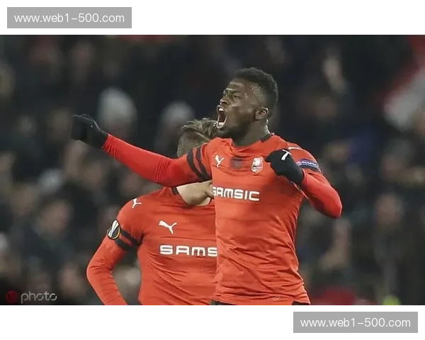 攻防转换速度决定比赛走势 雷恩反击效率完胜巴黎